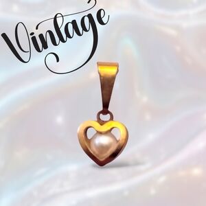 Vintage Gold Heart Pendant with Pearl